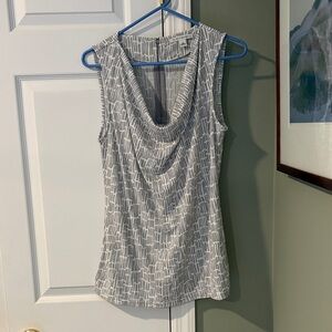 Banana Republic Gray and White Patterned Blouse